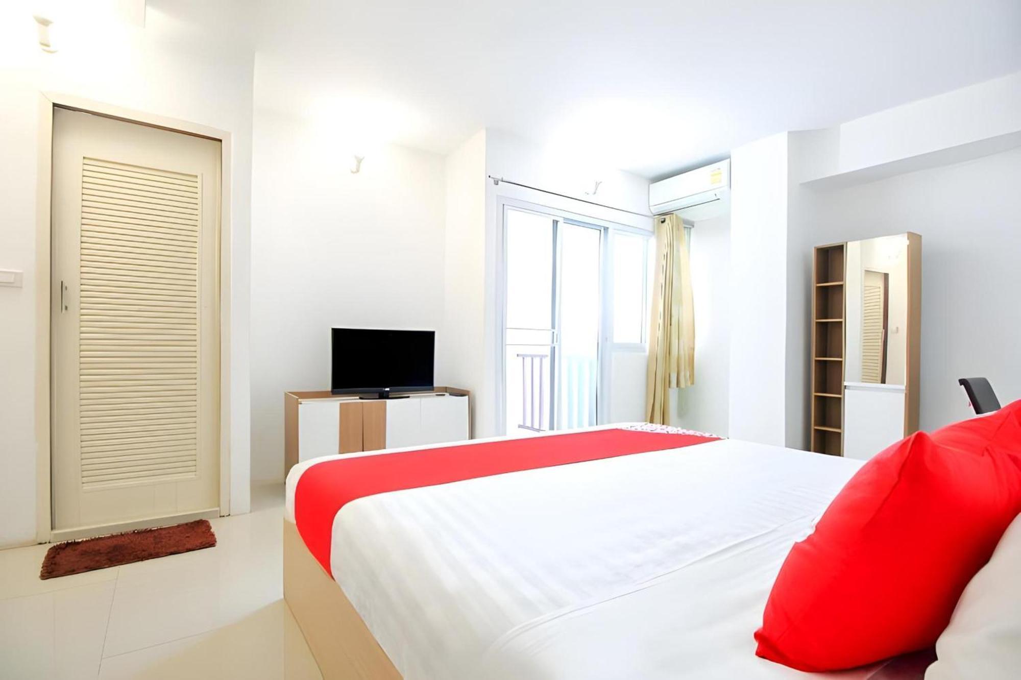 Capital O 411 Grandview Condo 15 Bangkok Luaran gambar