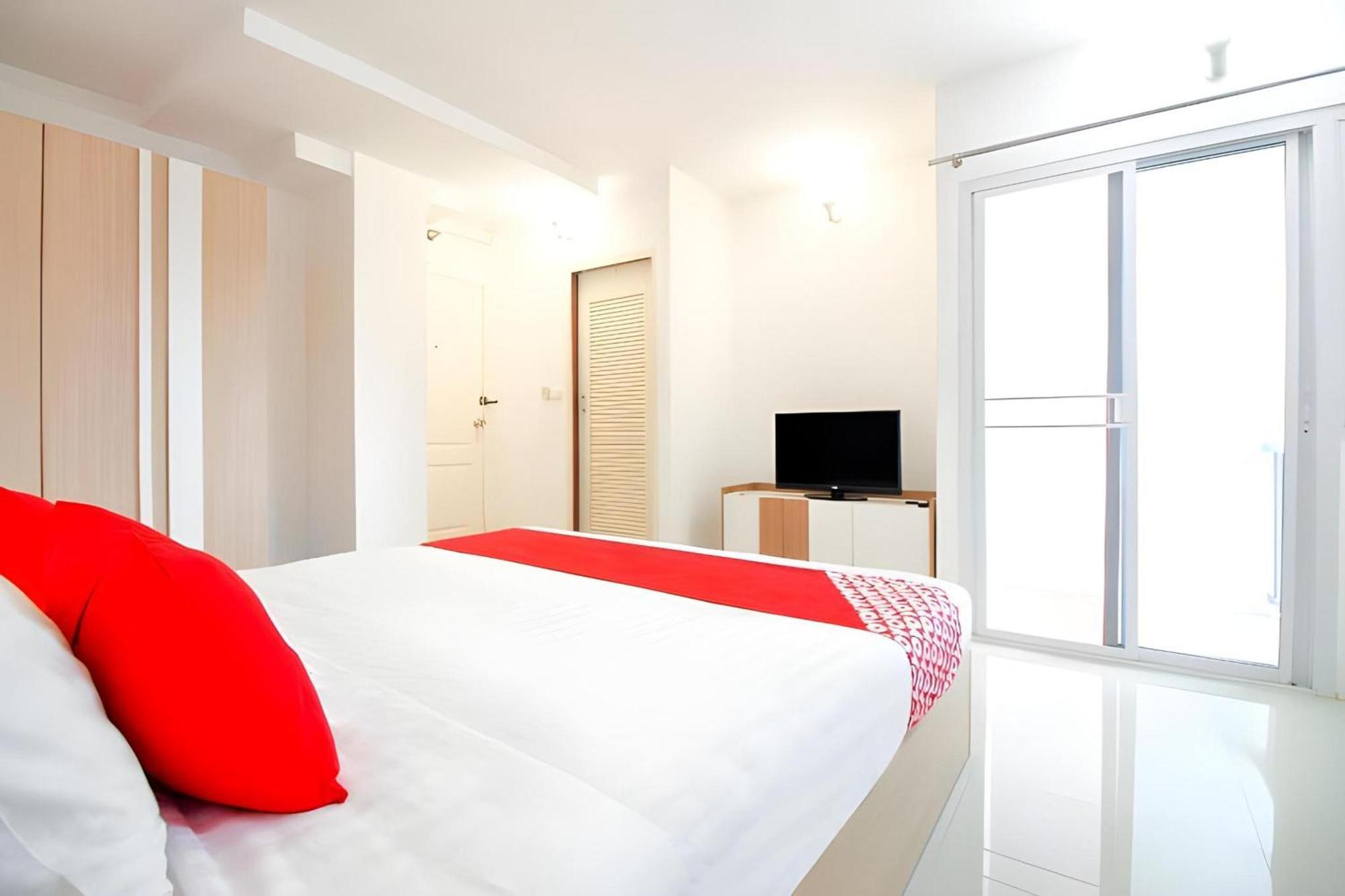 Capital O 411 Grandview Condo 15 Bangkok Luaran gambar